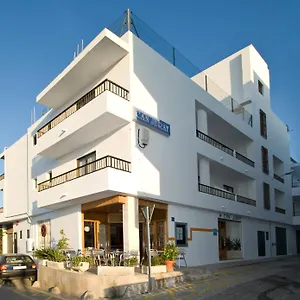 https://hostal-can-jurat.balearic-islands.net